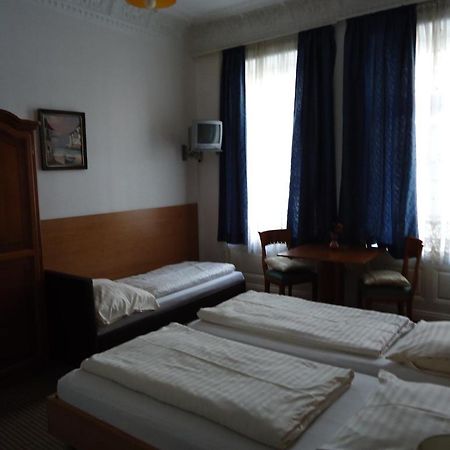 Hotel Garni Nord Hamburg Bagian luar foto
