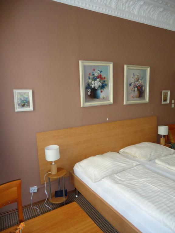 Hotel Garni Nord Hamburg Bagian luar foto
