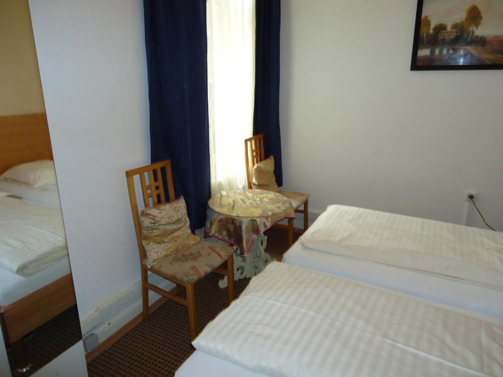 Hotel Garni Nord Hamburg Ruang foto