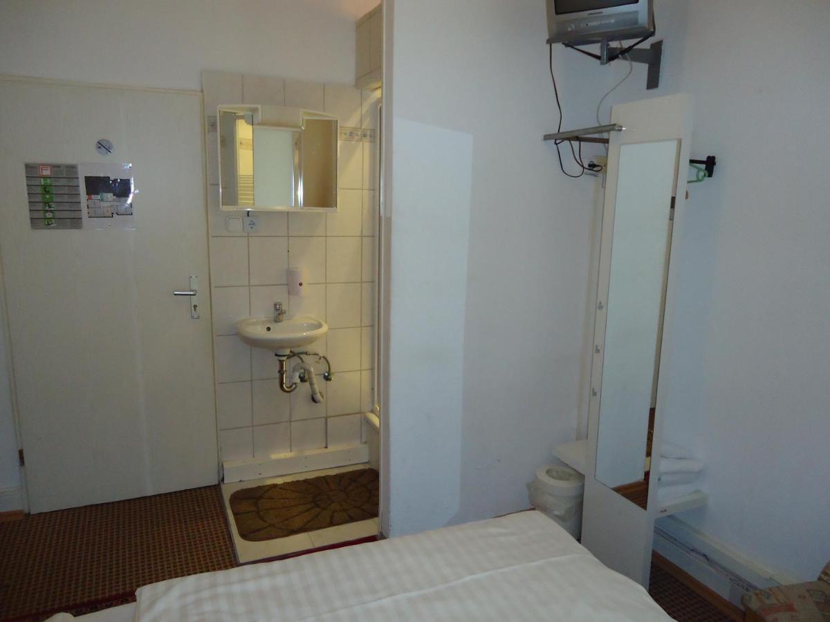 Hotel Garni Nord Hamburg Ruang foto